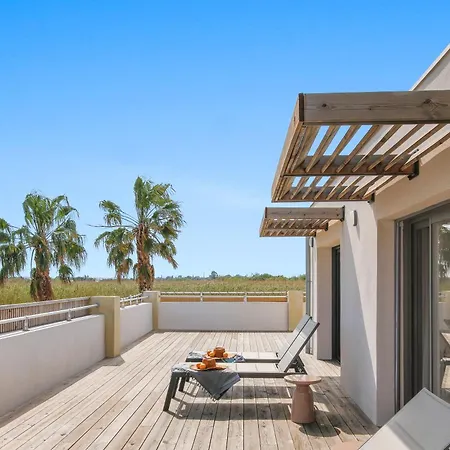 Palmira De Standing En Duplex Avec Jacuzzi A 2 Mn De La Hyères