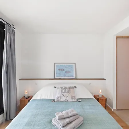 Daire Palmira De Standing En Duplex Avec Jacuzzi A 2 Mn De La Hyères