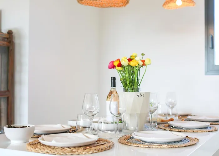 Palmira De Standing En Duplex Avec Jacuzzi A 2 Mn De La * Hyères