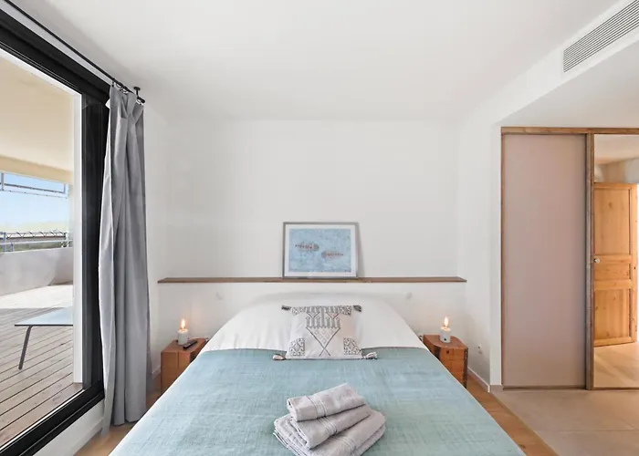 Lejlighed Palmira De Standing En Duplex Avec Jacuzzi A 2 Mn De La Hyères